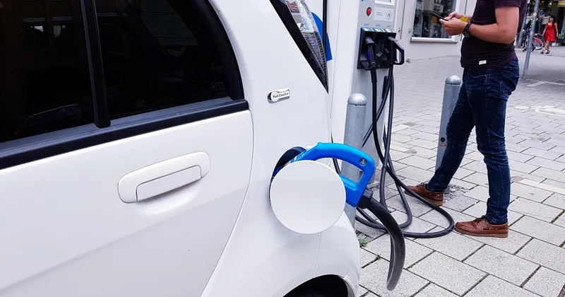 Comment faire une recharge « Près De Chez Vous » : le guide pas à pas