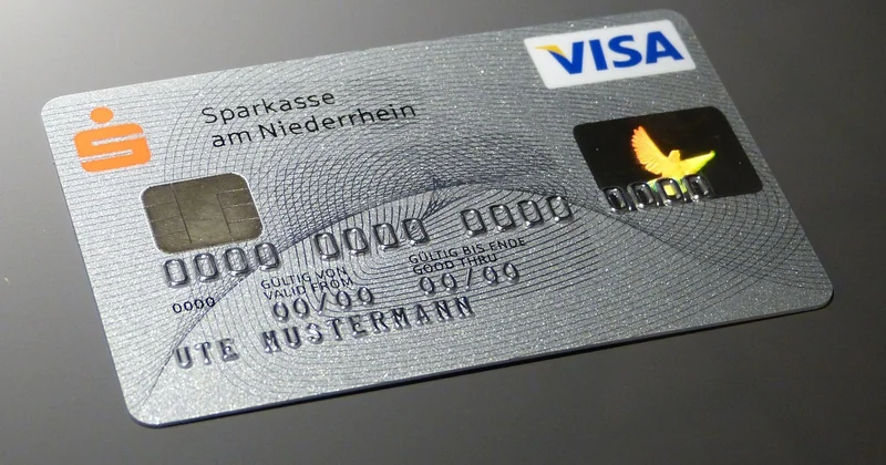 Payer en espèces sur Amazon : les alternatives à la recharge en point de vente