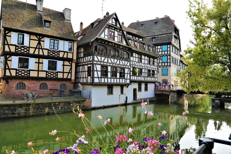 Les spécificités locales strasbourgeoises qui changent tout