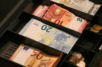 Comment envoyer de l'argent avec Western Union en 2026 facilement et rapidement